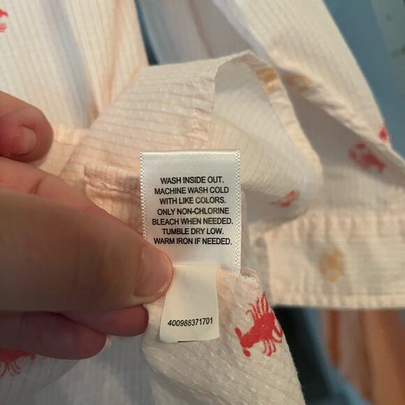 Croft & Barrow Lobster Shirt Cotton Button Down Size M Nautical Beachy Coastal - Picture 8 of 9